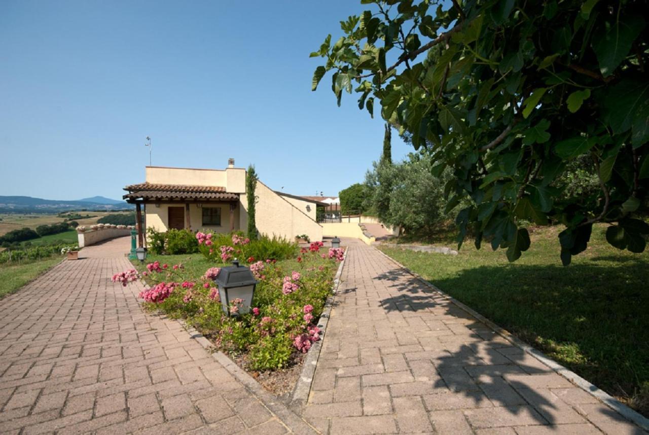 Poste del Chiugi Villa Petrignano Del Lago Esterno foto